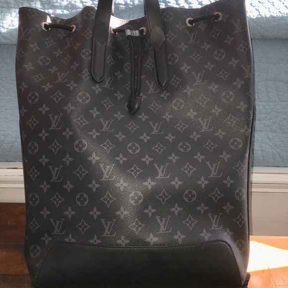 Authentic Louis Vuitton Backpack Monogram Eclipse - Picture 2 of 2